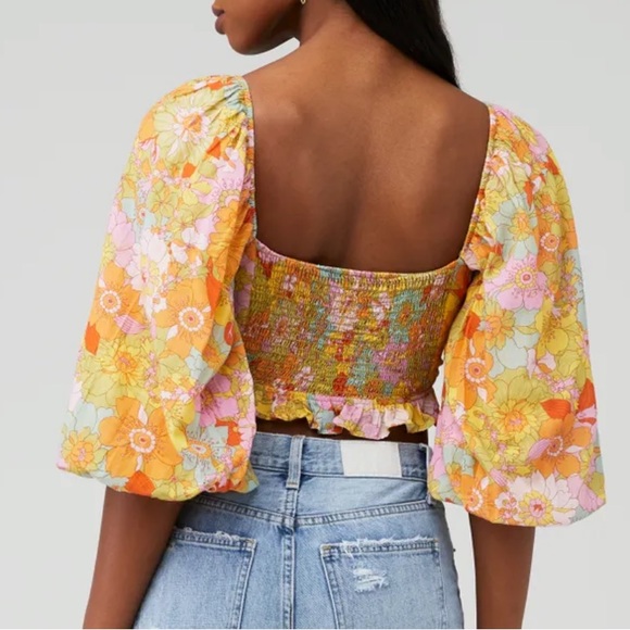 NWT Show Me Your MuMu Jenna Top in Groovy Blooms - Picture 2 of 5